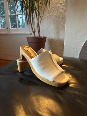 Kelsi Dagger Brooklyn Ryan Wood-Bottom Platform Heels